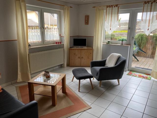 Ferienwohnung Martina Zell an der Mosel Exterior photo